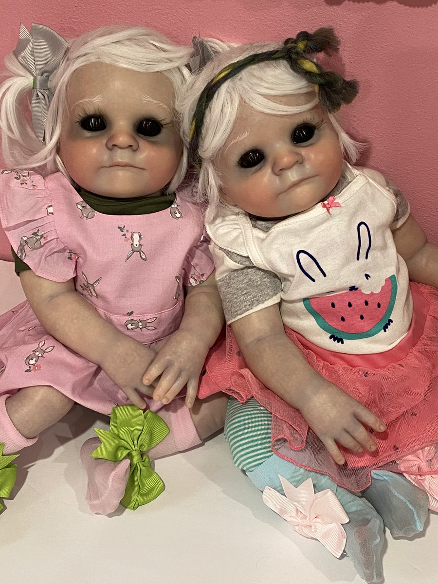 beanshanine's tweet photo. These two! https://t.co/0Ob0RGRAF5