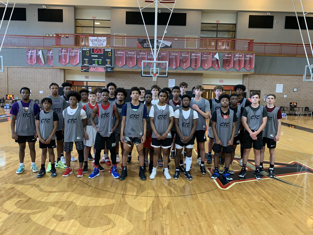 CTCAthletics's tweet photo. That’s a wrap for #CTCComeback!
Thank you to everyone that participated. A lot of great talent on display.
Thank you the coaches that worked the event and the collegiate coaches that recruited the showcase & shoutout to @Jarrett_PRO for supporting & @OTD_GA @HypesouthMedia ‼️ https://t.co/HcatItV6SO