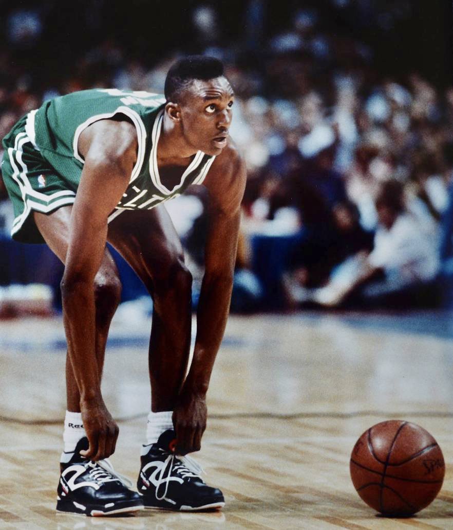 NickDePaula's tweet photo. Dwight Howard broke out the Dee Brown Reebok Pumps 👀👀 https://t.co/fuS9eXQeb5