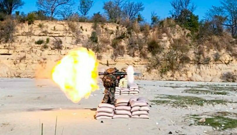 adgpi's tweet photo. "अजीत हैं, अभीत हैं"

भारतीय सेना - साहस, वीरता और बलिदान

#सर्वदा #विजयी

#MondayMotivation https://t.co/mVrOYo2HN9
