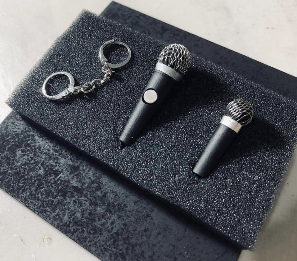 astronautmx's tweet photo. #stopmotion Happy Puppetry Day! Here you can see some props we built for a beautiful project. Do you know which kind of material could be ? Let us know your thoughts 😆  #StayHome https://t.co/XYz8gnljJb