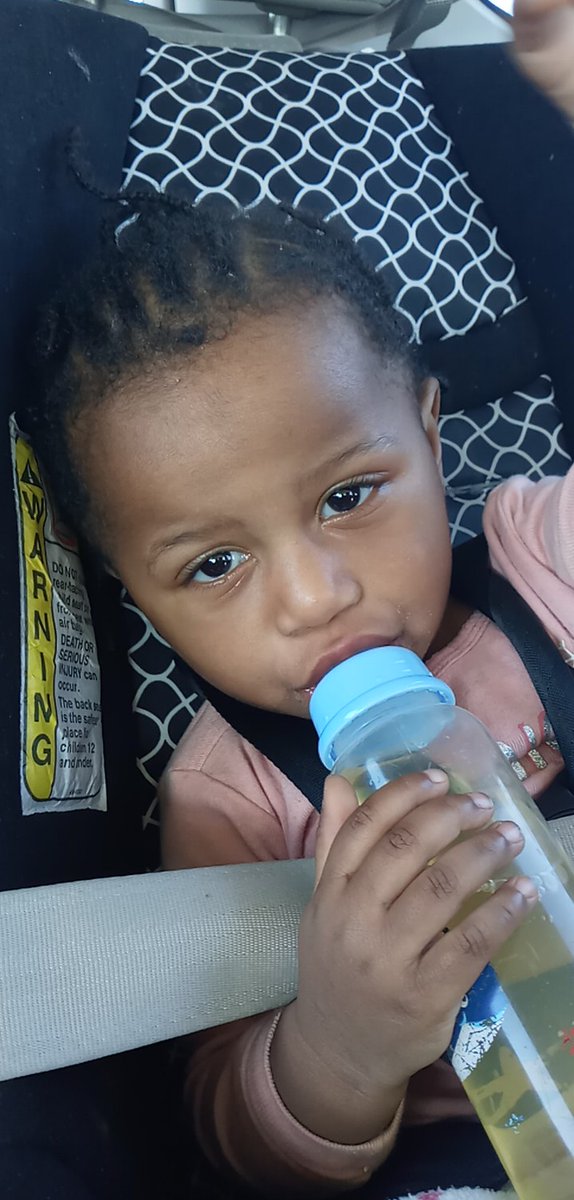 JamonicaFergus1's tweet photo. #TransCrowdFund@nighaokailan please retweet i am a 28 year old domestic violence victim i have 2 gurls twins nd we are in need $57 for a room cashapp $breweezy28 paypal @jamonicaf please donate #disabilitycrowdfunding #ugentmutalaidrequest #fundraisingtwitter https://t.co/w83irIJXGG