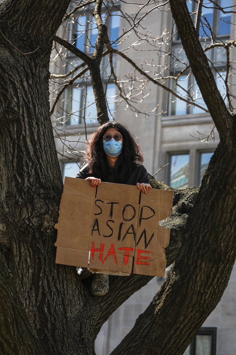 ValeriePlesch's tweet photo. Today’s #stopasianhate rally in Washington, DC organized by the Coalition on Human Needs, OCA National, @PIVOTorg and Community Justice Action Fund. #washingtondc #dc #protectAAPI #aapi #asianamerican #photojournalism https://t.co/6ExEP5yuS6