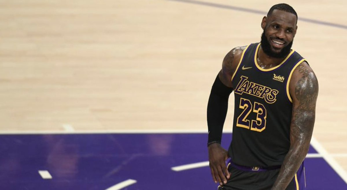 Forbes's tweet photo. The numbers behind LeBron James’s bid to become part owner of the Red Sox https://t.co/2wqsHB9F0c https://t.co/GIjLXDsSEw