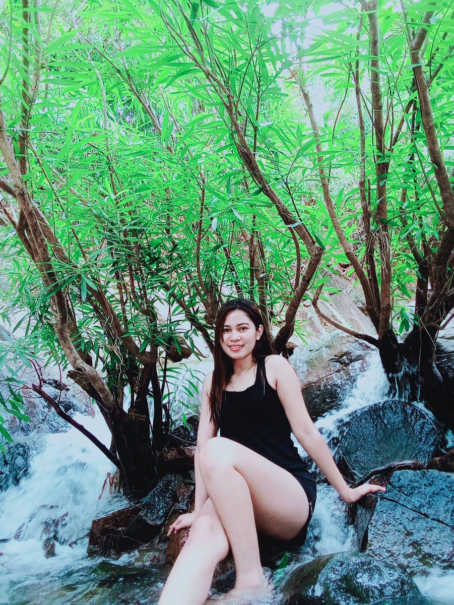 feyfeeey's tweet photo. Falls ♥️ https://t.co/rSB2LddXmf