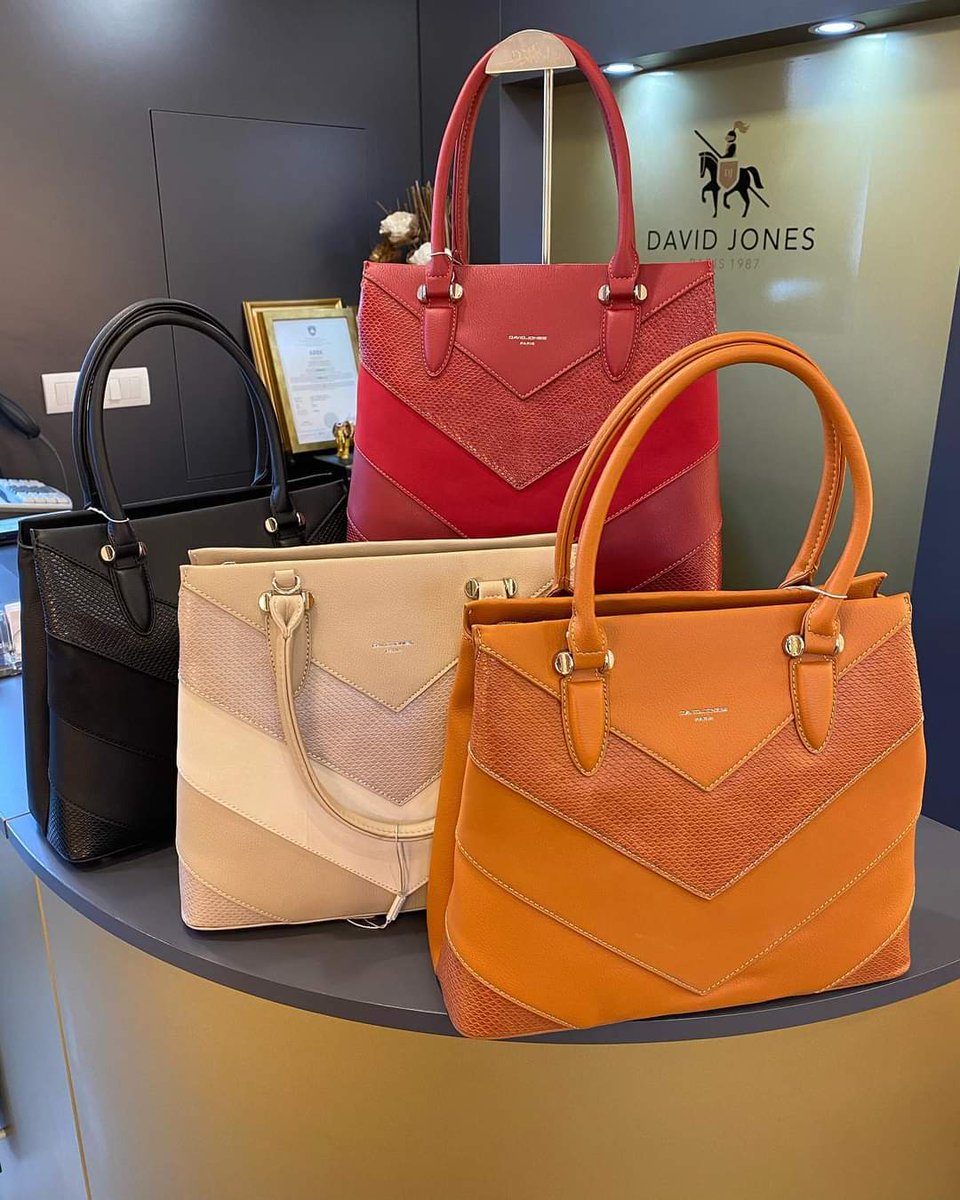 foligallery's tweet photo. The Virina Lady bag.

Only KSH 4,500

To buy contact 0705599993

#Davidjones https://t.co/EfjA5ZACg9