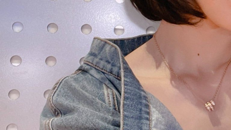 closed___bye's tweet photo. #LISA @BLACKPINK https://t.co/jpbDdbKSQ1