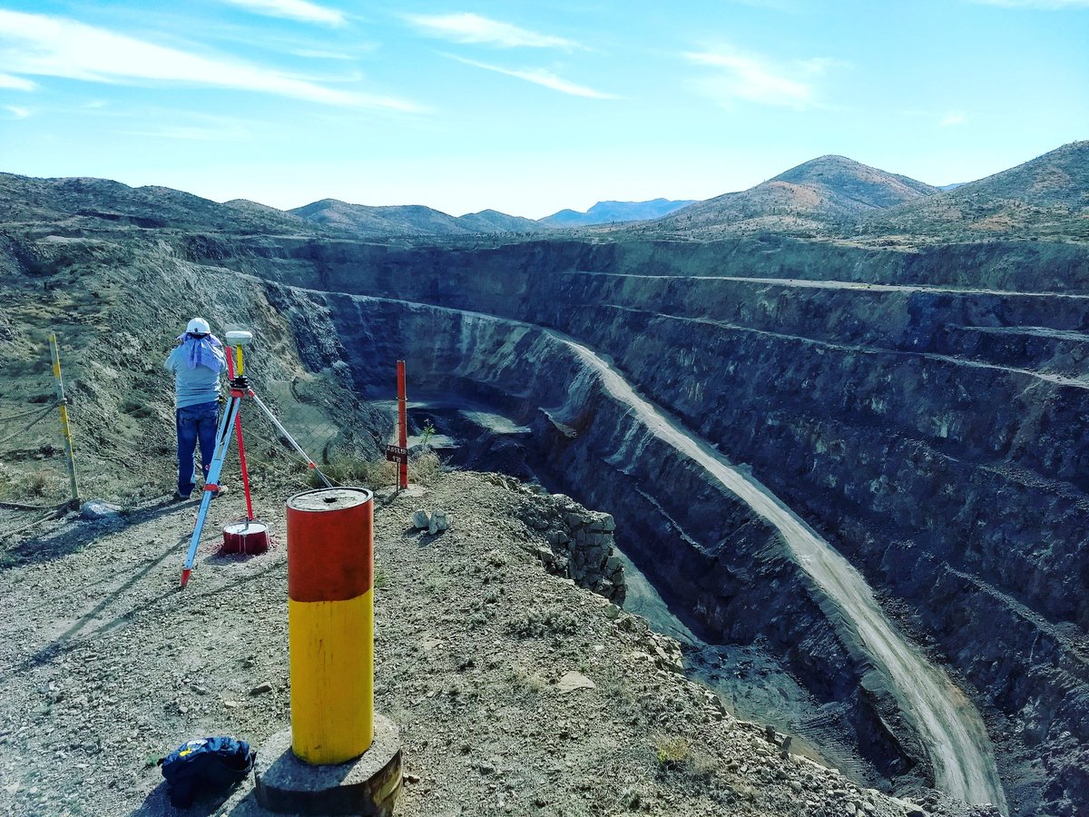 LuisitoSnchez4's tweet image. Tajo mineral de hierro. #mining #mineria #MiningMéxico #topografia #topography #minerals