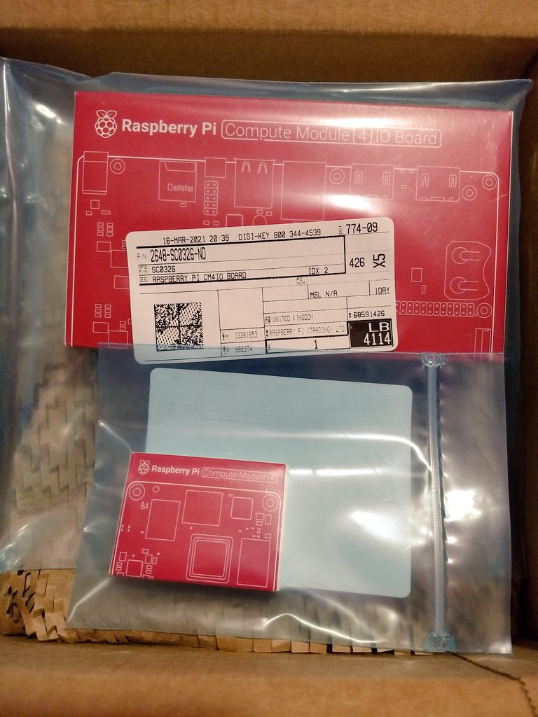 baijorge's tweet image. Finally, my @Raspberry_Pi #IOBoard &amp; #CM4104008 #ComputeModule were delivered yesterday!
My first impression: I can't believe how SMALL the #CM4 is 😁!
It's time to read the datasheets 😅
@Mirek34416541 @geerlingguy @EbenUpton @timonsku
#Electronics #ComputerVision #Robotics