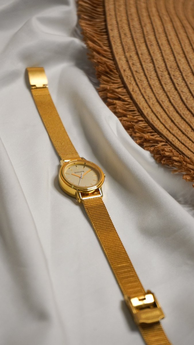 SonataWatches's tweet photo. Sonata presents Ladies Essentials- designed with solid gold plated straps and elegant designs, it is the perfect blend of style and class to complement your look. Shop for yours now: https://t.co/PC3VsKHCmm
#SonataWatches #Essentials #WorkWear #Accessories #Gold #GoldIsBold https://t.co/WJAQpqtazC