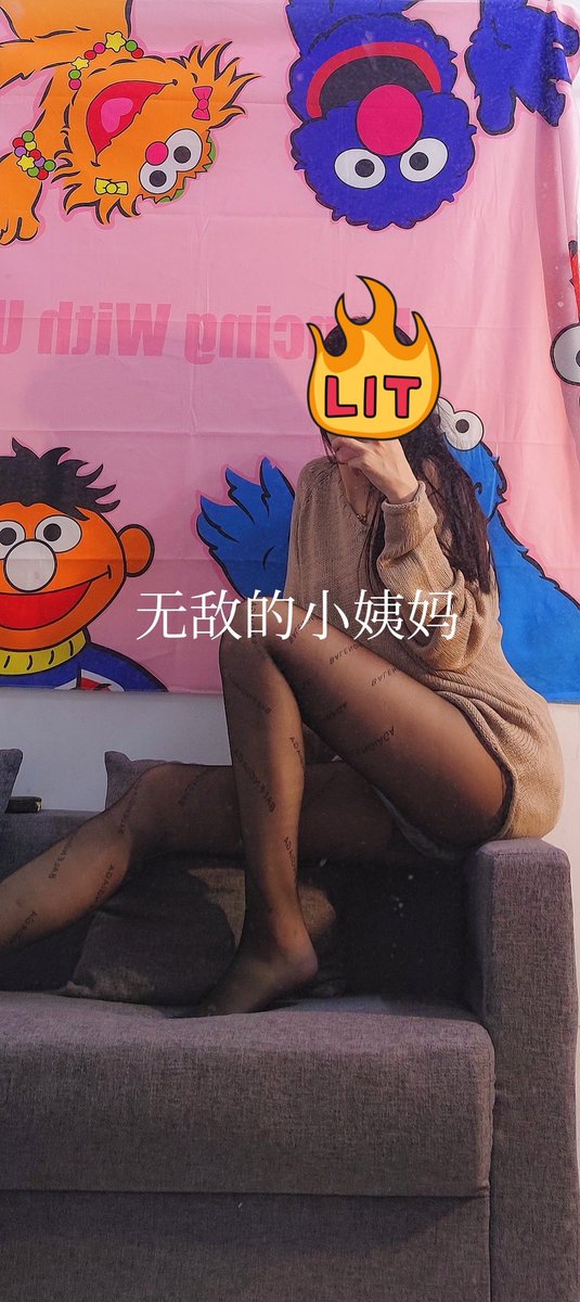 wudidexiaoyima's tweet photo. 冒个泡

#tights #nylons #高跟鞋 #腿模 #stocking #丝滑 #leggings #stunninglegs #hotlegs #fetish #feetfetish #高跟鞋 #美腿 #丝袜 #性感 #丝袜控 #腿控 #足控 #黑丝 #肉丝  #性感 #女神 #长腿 #诱惑 #恋足 https://t.co/nKjfnuYhFA