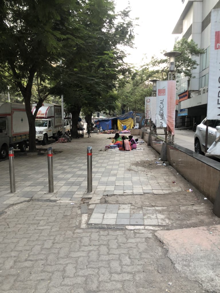 QwakDoc's tweet photo. @mybmcWardGS expanding shanties and now bullock carts outside @msrtcofficial daily alcohol den outside @SportsmedMumbai @AxisBank ... many complaints. Useless.. https://t.co/vEgYX3mafa