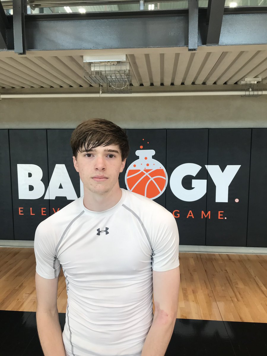 TexasTop100's tweet photo. Top Performers: Braden Lee
School: Round Rock HS

Lee is a high IQ PG that can shoot it, make plays, and is a sneaky good athlete. https://t.co/1HTdkeAmBP