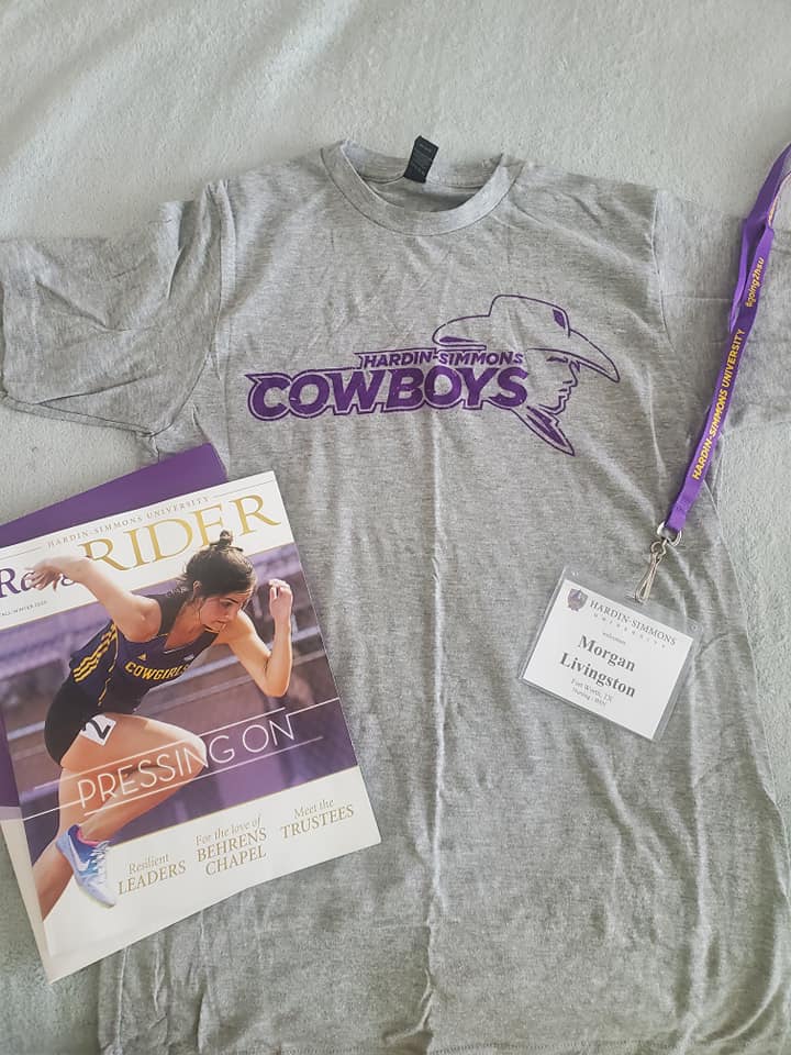 MorganLiv4's tweet photo. Great visit with Coach @isaac_hamilton. I’m blessed and honored for the recruting visit @HSUTrack.
#gocowboys #heptathlon
@ODWyattFWISD @FWISDAthletics https://t.co/1BDWWcou6M