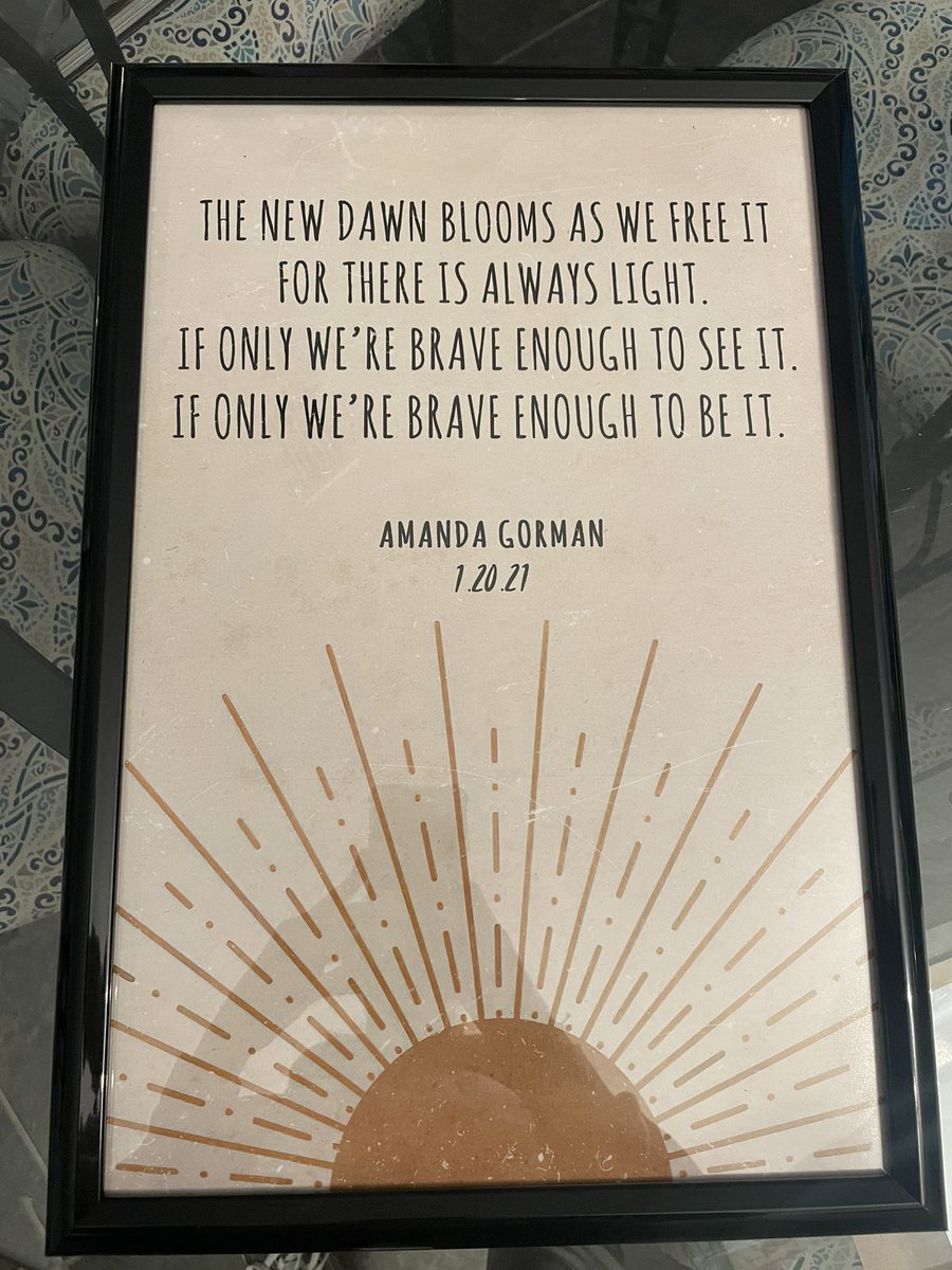 SunSweatSmile6's tweet photo. @TheAmandaGorman can’t wait to display this in my office 😍☀️‼️ @RepDarrenSoto & I loved hearing you at Inauguration #BraveEnough #ThereIsAlwaysLight https://t.co/YrRykmP9W8