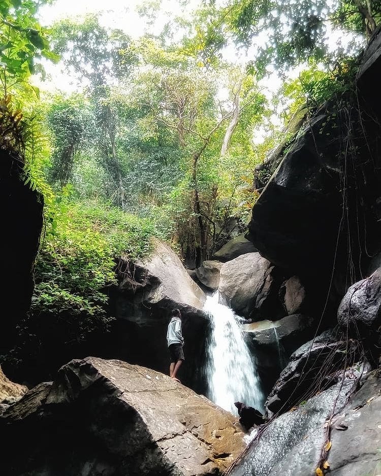 mbengutv's tweet photo. Good Morning Pejuang Rupiah, selamat Beraktifitas Tuhan Memberkati..💪🏻

📌Muru Wawe Desa Done Kecamatan Magepanda Kab.sikka Maumere NTT

Repost By@Owen.er_

#Muruwawe #Done #magepandaPost
#PagaMbenguTV #PariwisataMaumere https://t.co/QvT6M5OQyc