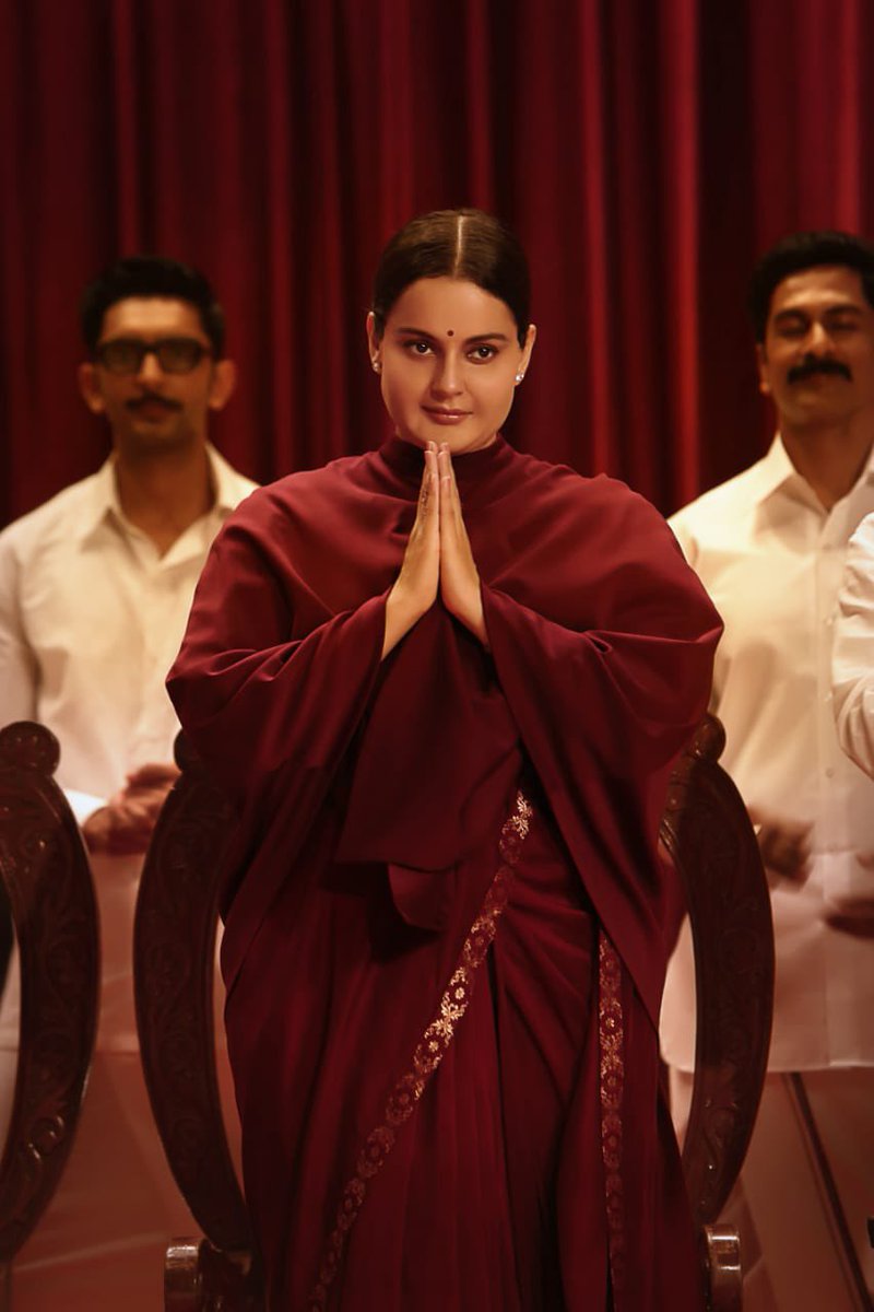 KanganaTeam's tweet photo. One day to go for the trailer launch of #Thalaivi 
Gaining 20 kgs and loosing it all back within a span of few months wasn’t the only challenge that I faced while filming this Epic Biopic, wait is getting over just in few hours Jaya will be your forever ❤️ https://t.co/yeLDPfCdFQ
