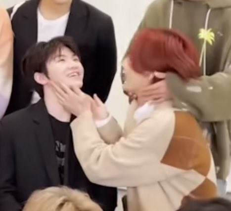 tiny wooz (@pocketwz) on Twitter photo 