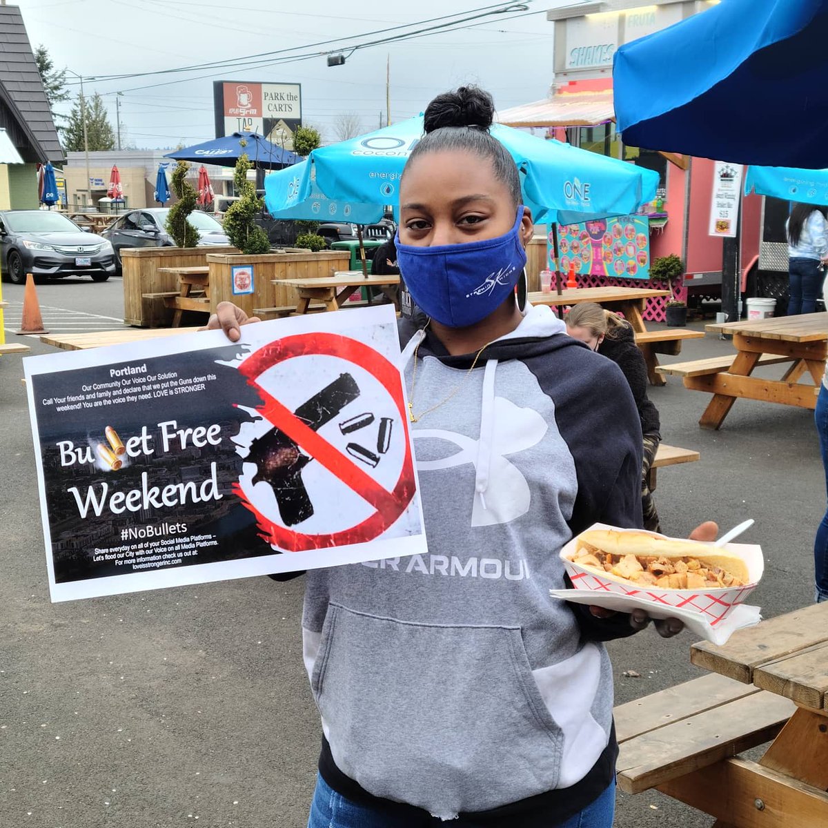 PDXFPI's tweet photo. Good day at Love is Stronger Inc #NoBullets weekend. We got to speak to lots of people and also had @KOINNews and @KATUNews out to get the word out about the lack of funding for outreach groups. https://t.co/BBRh3dUqiE