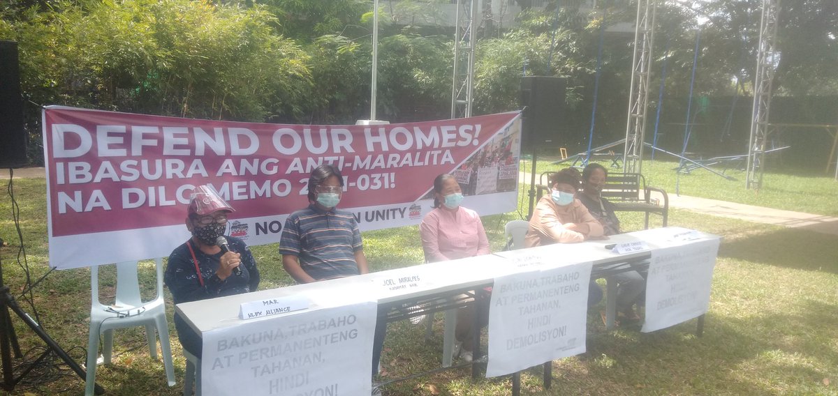 kadamayph's tweet photo. ATM: maralitang nagkakaisa laban sa hakbang ng DILG na ituloy ang mga demolisyon sa bansa kahit lalong naghigpit ang gobyerno sa quarantine. Stay at home raw, pero gagawing homeless sa lansangan ang mamamayan! #DefendOurHomes https://t.co/eOoGBn8mCK