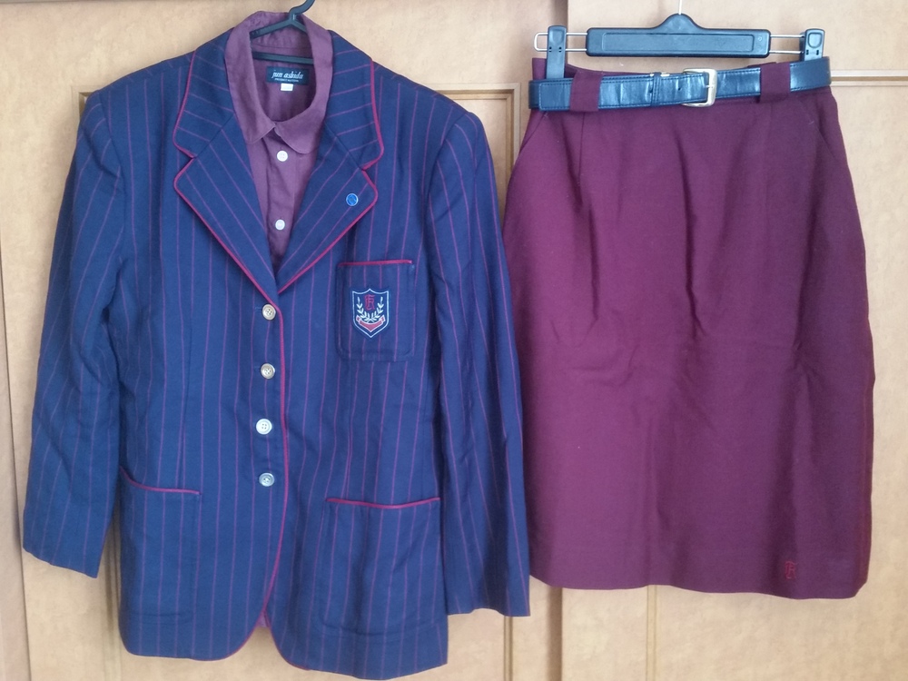 広島県 広陵高校 旧冬制服セットが出品されました。 現在価格：20,000 