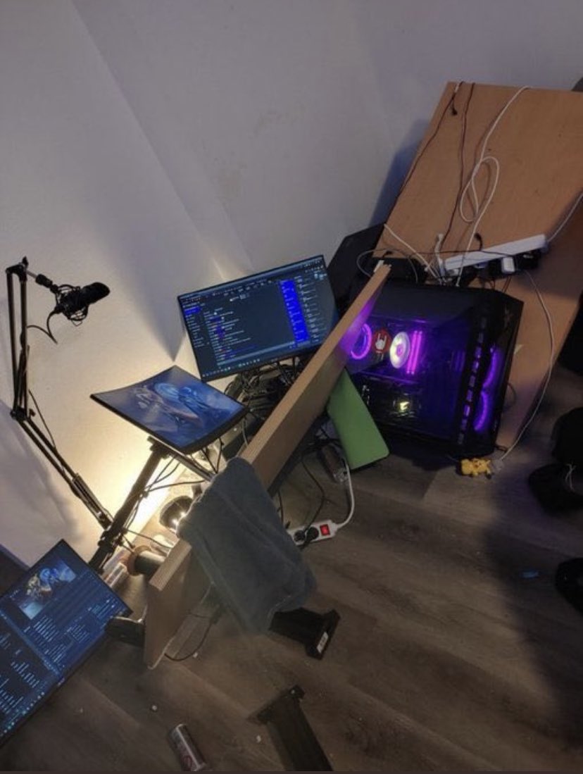 LuvCourage's tweet image. 👍