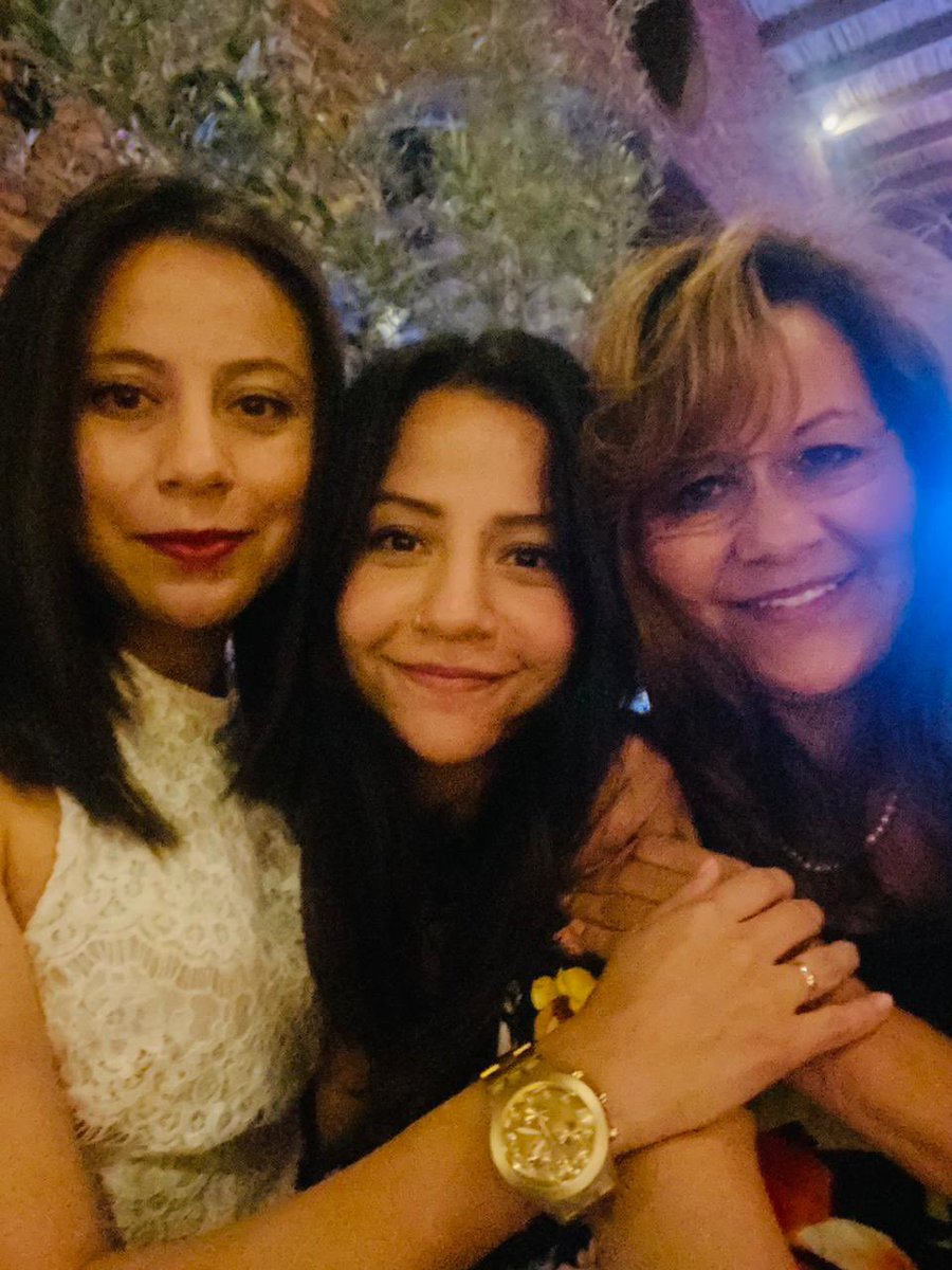 nylemep's tweet photo. My girls! https://t.co/3JjAiQ6wMz