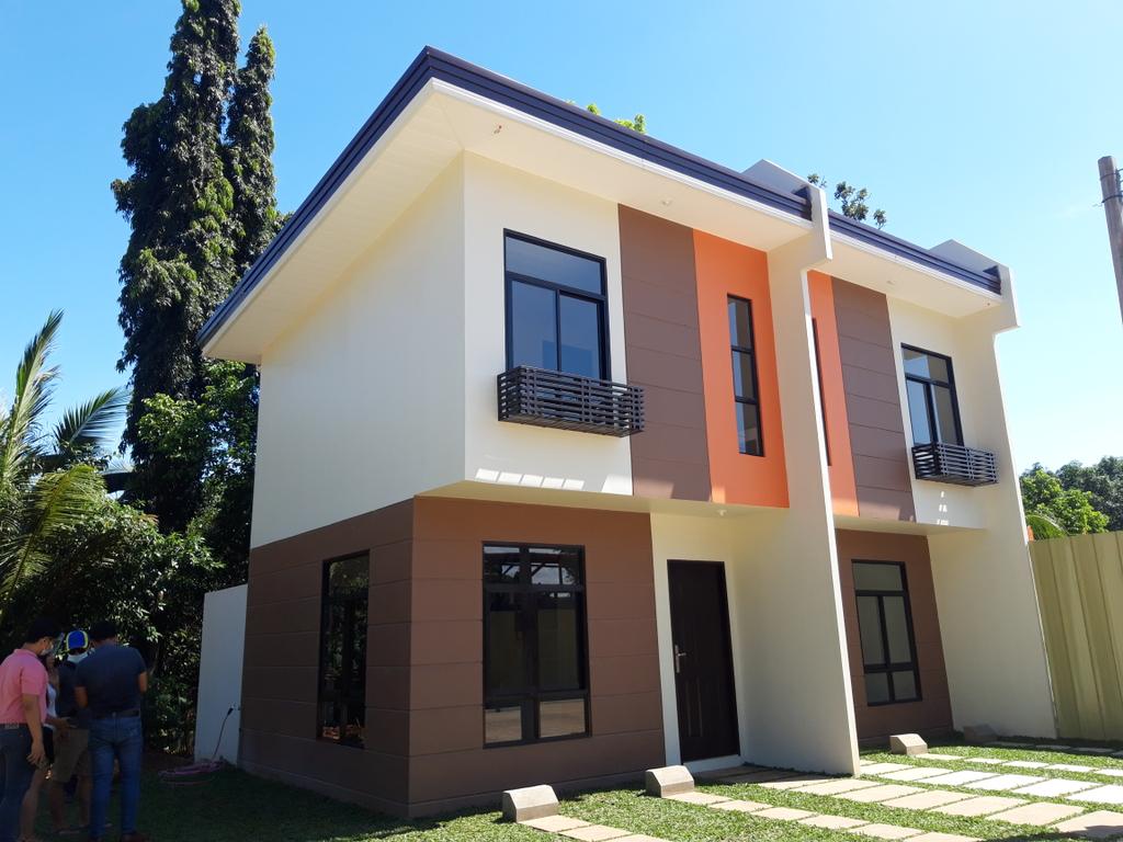 JReadney's tweet photo. HOUSE &amp; LOT INSTALLMENT

FOR ONLY 10K MONTHLY🏠🔑💯

Message me directly to my Facebook page: 👉 https://t.co/vM39KUWZHE
 Call or text the number below: 
📞09050344267 

#CagayandeOroCity
#HouseParty10Mviews 
#HouseInstallment
#realestate 
#realestateinvesting 
#Monopoly https://t.co/JWabPZAejV