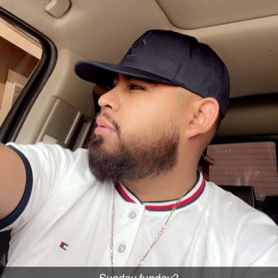erodriguezb1's tweet photo. #NewProfilePic https://t.co/5QBCRbCMmY