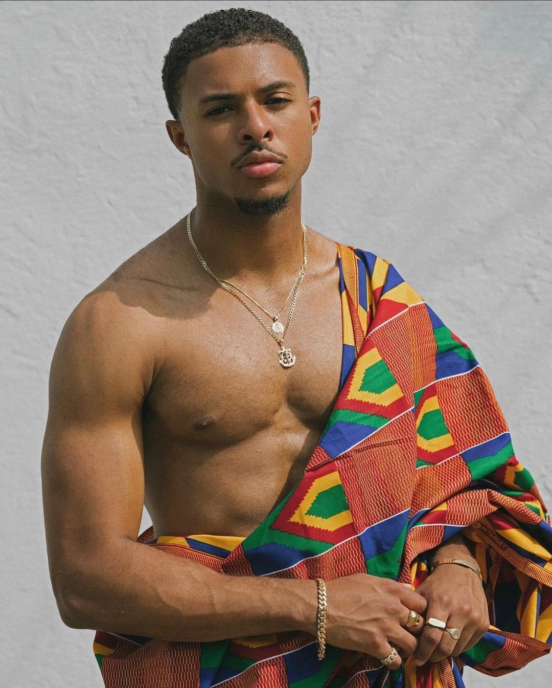 Please Join Us In Wishing A Happy 26th Birthday To The One And Only Diggy Simmons! 
