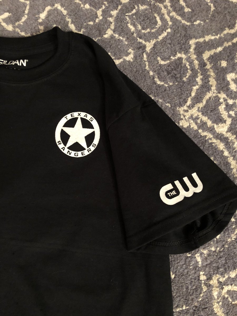 CortSquee's tweet photo. Left chest and sleeve worked pretty well. I need to work on my pickup technique so the shirt stays down. I will try that spray mount to a board idea... when I get a board. #ScreenprintFun https://t.co/Stohqm9auY