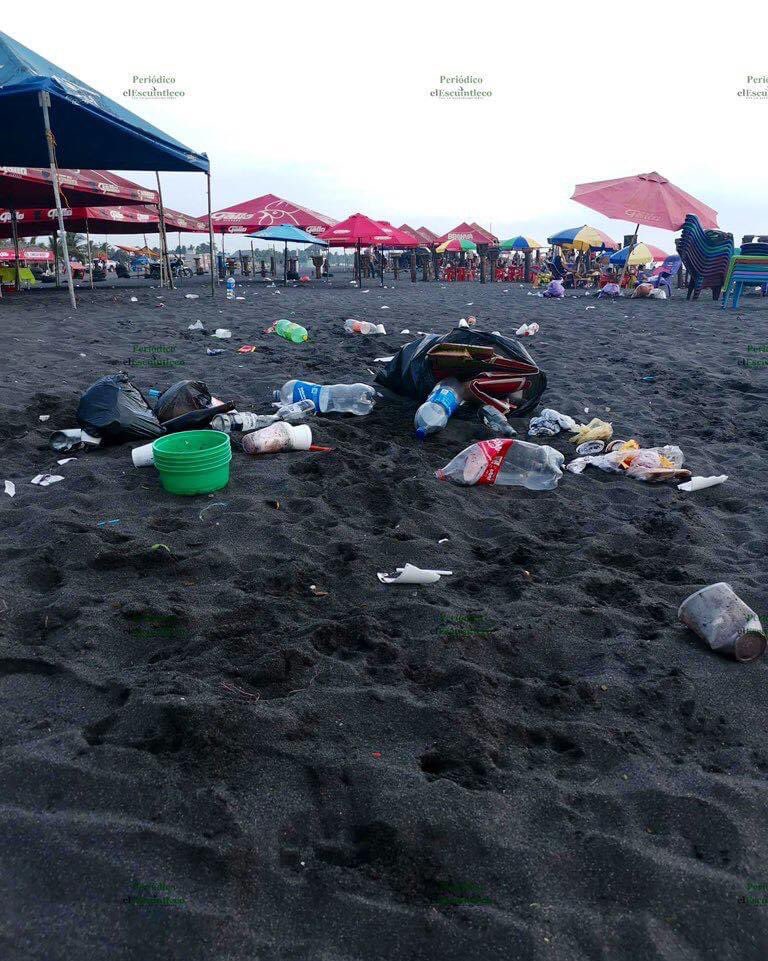 stereo100xela's tweet photo. #Lente100 | Así quedó la playa del Puerto San José, Escuintla 🇬🇹 .

📷 Pampichi News GT. https://t.co/j1xhsLYmGs