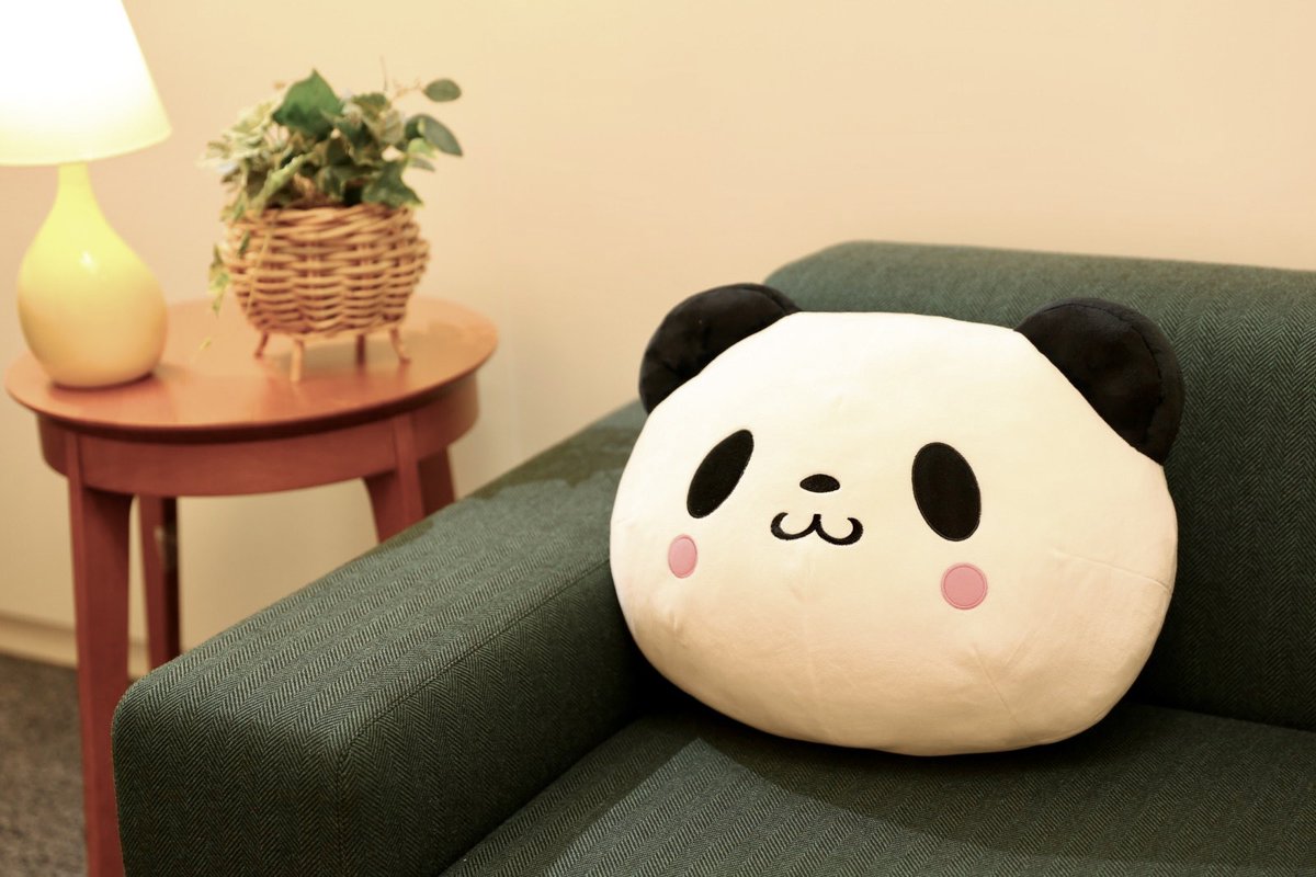 期間限定！3/31 9:59まで／ 楽天カード #お買いものパンダ デザインを 