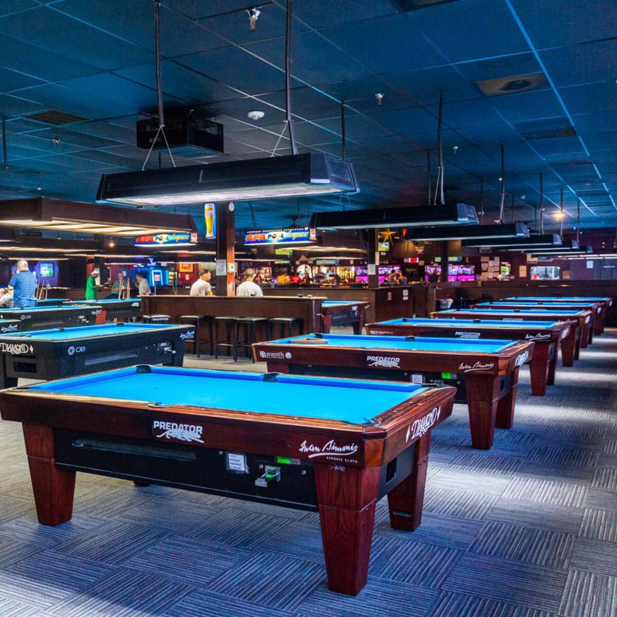 lonestartour09's tweet photo. It’s official. We’re back. New balls, new cloth, new attitude. It doesn’t get any better than this. 3.27.21 @PredatorCues @PoisonBilliards #PredatorArcos #PredatorArcadia https://t.co/gcYG0ZIPDI