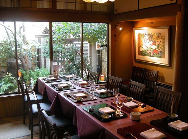 プレミアテンポ 居抜き店舗 神楽坂 懐石料理 1 2階 73 68坪 103 6万円 飯田橋駅徒歩6分 神楽坂一戸建て 高級料亭居抜き物件 営業実績10年 80席の高級料亭造作譲渡が相談出来 T Co Amawtk0d6a 造作譲渡相談 重飲食相談可 居抜き プレミアテンポ 居抜き店舗 神楽坂 懐石料理 1 2階 73 68坪 103 6万円 飯田橋駅徒歩6分 神楽坂一戸建て 高級料亭居抜き物件 営業実績10年 80席の高級料亭造作譲渡が相談出来 T Co Amawtk0d6a 造作譲渡相談 重飲食相談可 居抜き