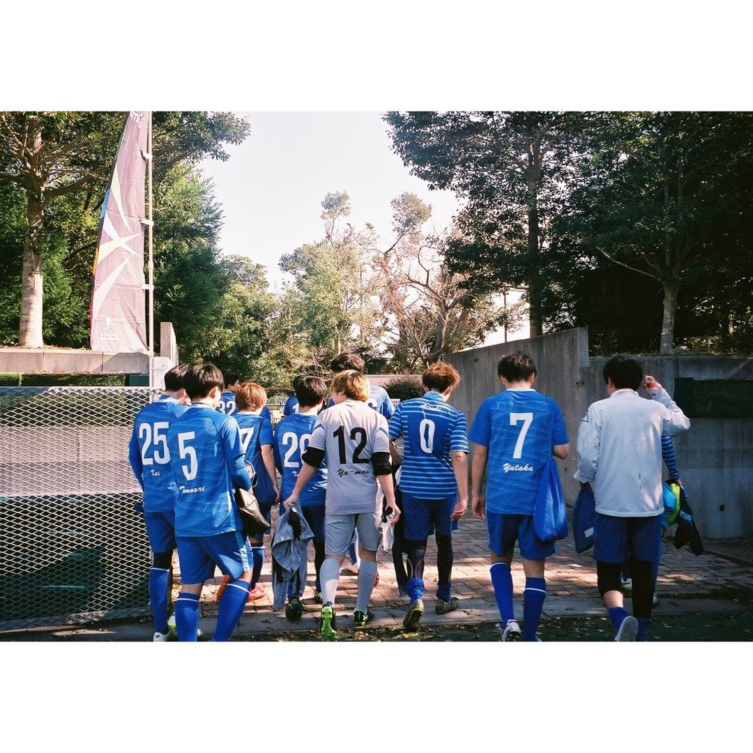 su_ZeM's tweet photo. 新一年生の皆さん、こんにちは！
成城大学唯一のサッカーサークル『Z.e.M』です⚽️

Z.e.Mは初心者でも経験者でも、サッカーを楽しみたい！と思っている方なら誰でも大歓迎です！☺️

少しでもZ.e.Mの仲間になりたい！と思ってくださった方🌸
詳しくはDMで✉お待ちしております💙 https://t.co/c3SKYwc4ki