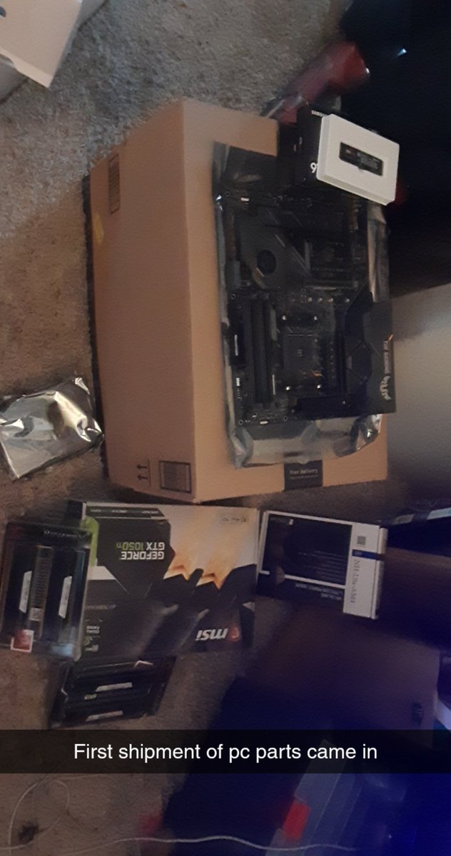 RepinTomcat's tweet photo. First shipment of pc parts came in! Yoooo pumped asf.@AlistorForgot @Tormik2 https://t.co/qWdRYrTFsE
