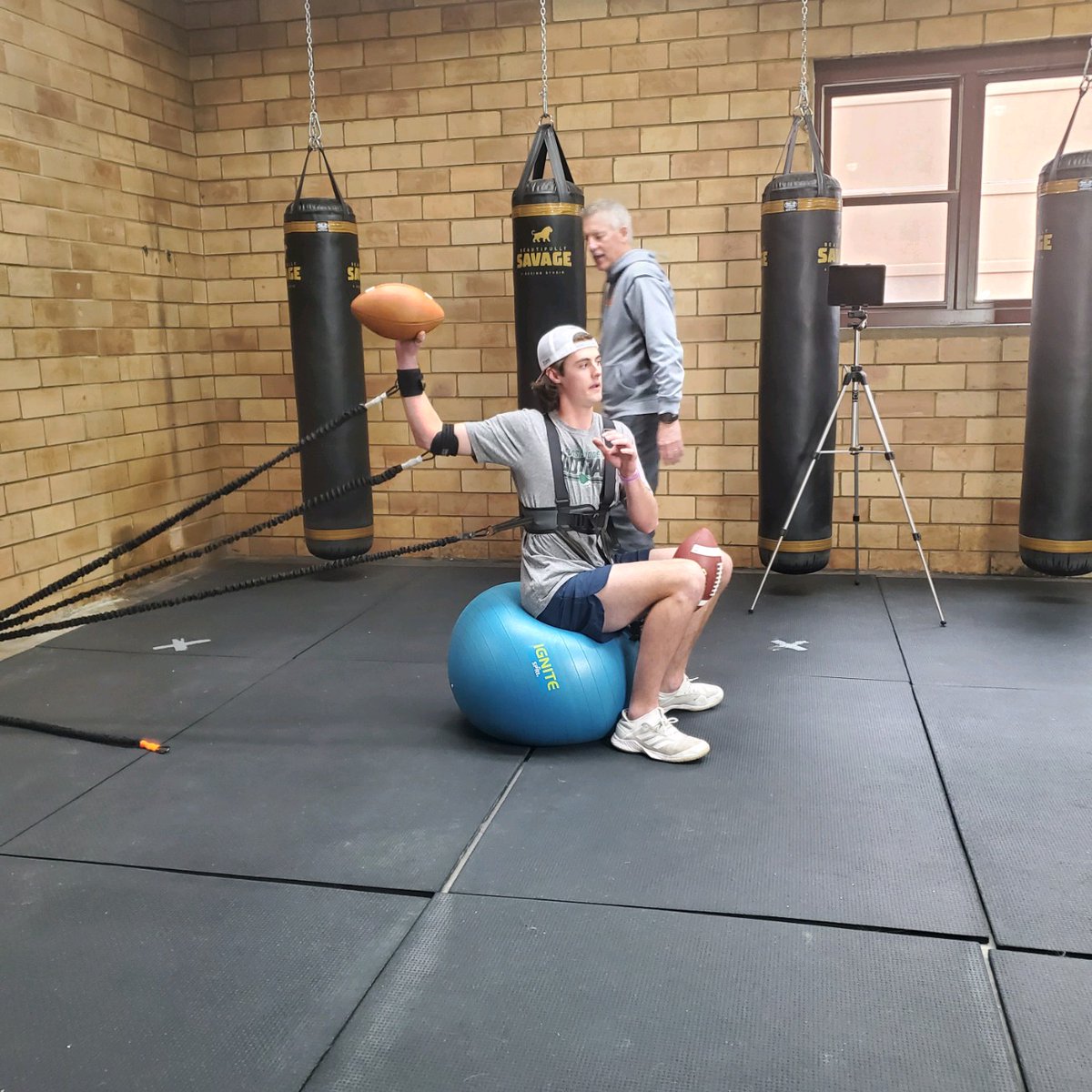 KubatTyler's tweet photo. Working hard. Thanks Billy Glisan @Powercore360 https://t.co/q2g7x4PcjI