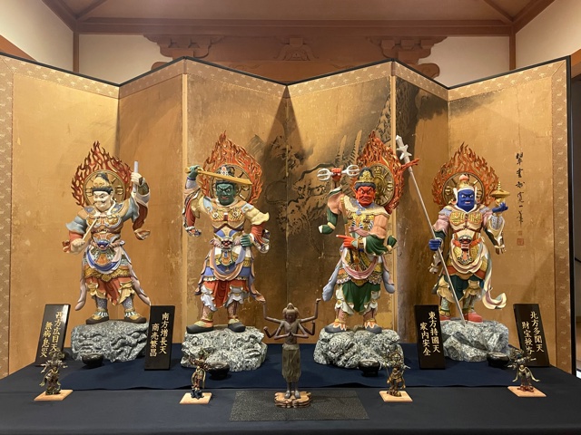 フィギュアのまち 倉吉 公式アカウント 実際に 仏像 と 仏像フィギュア を一緒に見たいと思われた方は フィギュアのまち倉吉の展示拠点の一つである 大岳院様にぜひお越しください 今井先生の仏像フィギュアに関する論文もお読み頂けます