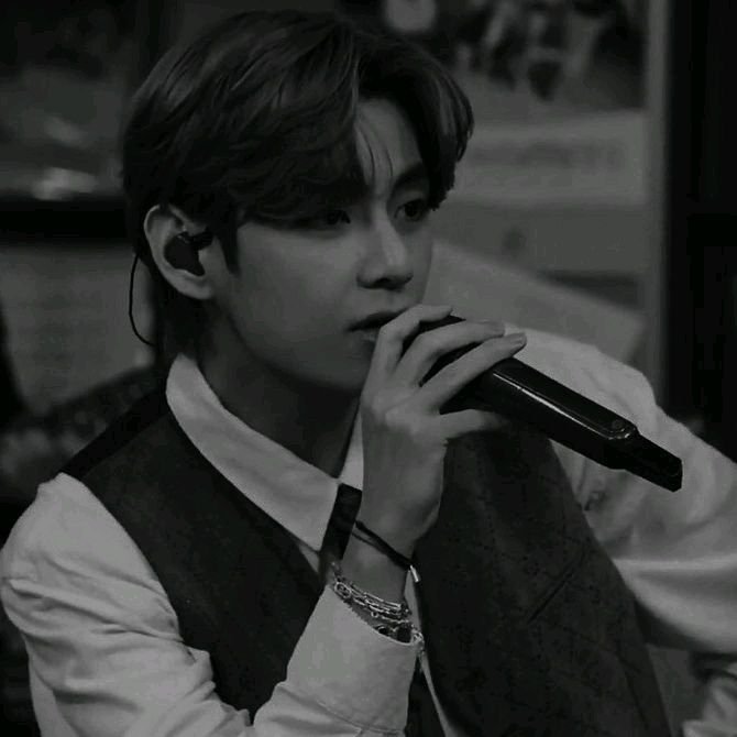 𝐌𝐀𝐑𝐕𝐈𝐍 tweet media