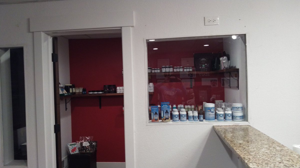 FunctionalFarm1's tweet photo. Fresh new windows to open up the clinic!

https://t.co/s0D103n3nw

#CBD #supplements #vitamins #herbs #healthy #organic #skincare https://t.co/IO2xkHcxg0
