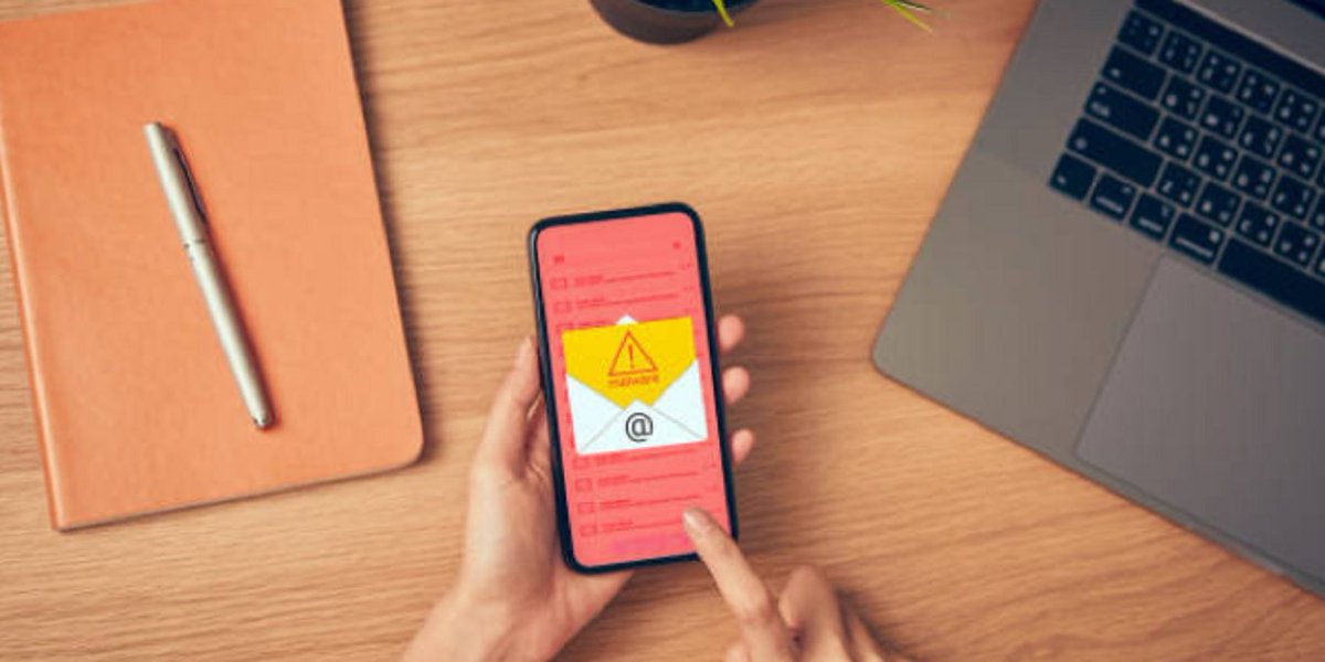 Rodney_Walker's tweet photo. 10 Best #Hacking #Apps for #Android https://t.co/Ium4Fl3TvZ #Tech #TechNewws #Technology #TechnologyNews #ITRTG #SNRTG https://t.co/ZaL8mUf1Us