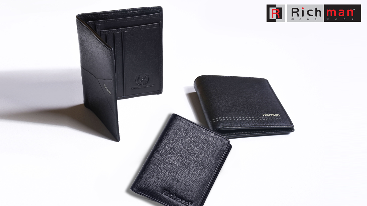 Trusty classic Pure leather wallets — explore them all today! #Richman
𝐒𝐇𝐎𝐏 𝐎𝐍𝐋𝐈𝐍𝐄: rb.gy/6vd9my
#walletsformen #accessories #leathergoods #mensfashion