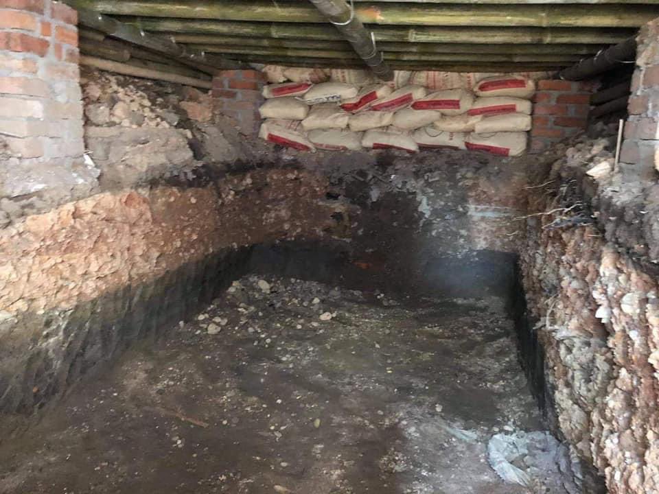 Some bomb shelters have been found in Naypyidaw, Khit Thit media reports. 

#WhatsHappeningInMyanmar 
#Mar22Coup #MilkTeaAlliance