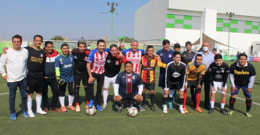 jorgeluisol's tweet photo. A 215 años de nacido #BenemeritoDeLasAmericas Don Benito Juárez García; no olvidemos su legado social, humanista y político. Debe ser inspiración de superación en tiempos de pandemia México/Hidalgo El deporte fortifica @Israelfelixs @sergiobanosr @MarquezAJorge buenos anfitriones https://t.co/uD4EvRw0Z4