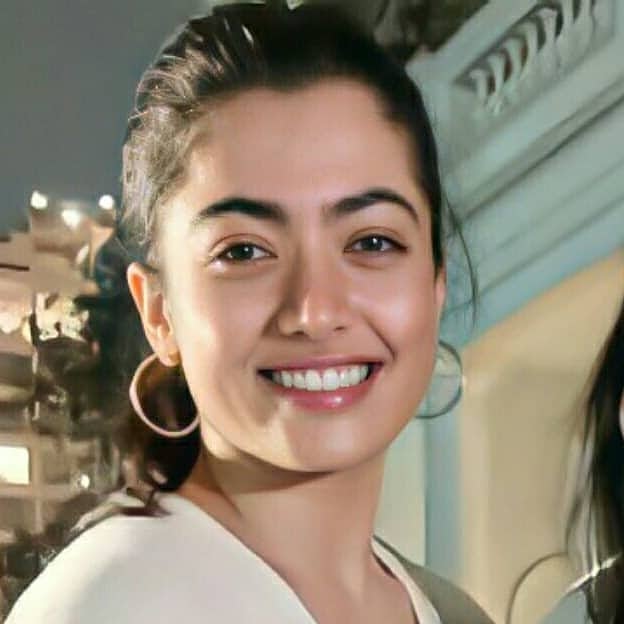 9100Jay's tweet photo. Only 2 Weeks Left For My Cutie's Birthday #RashmikaMandanna @iamRashmika #2weektogo 😍😍😍😘😘😍😘😍😳😘😘🔥💞🙈🙈🙈 #advancehappybirthday https://t.co/kQ6RvE0nEd