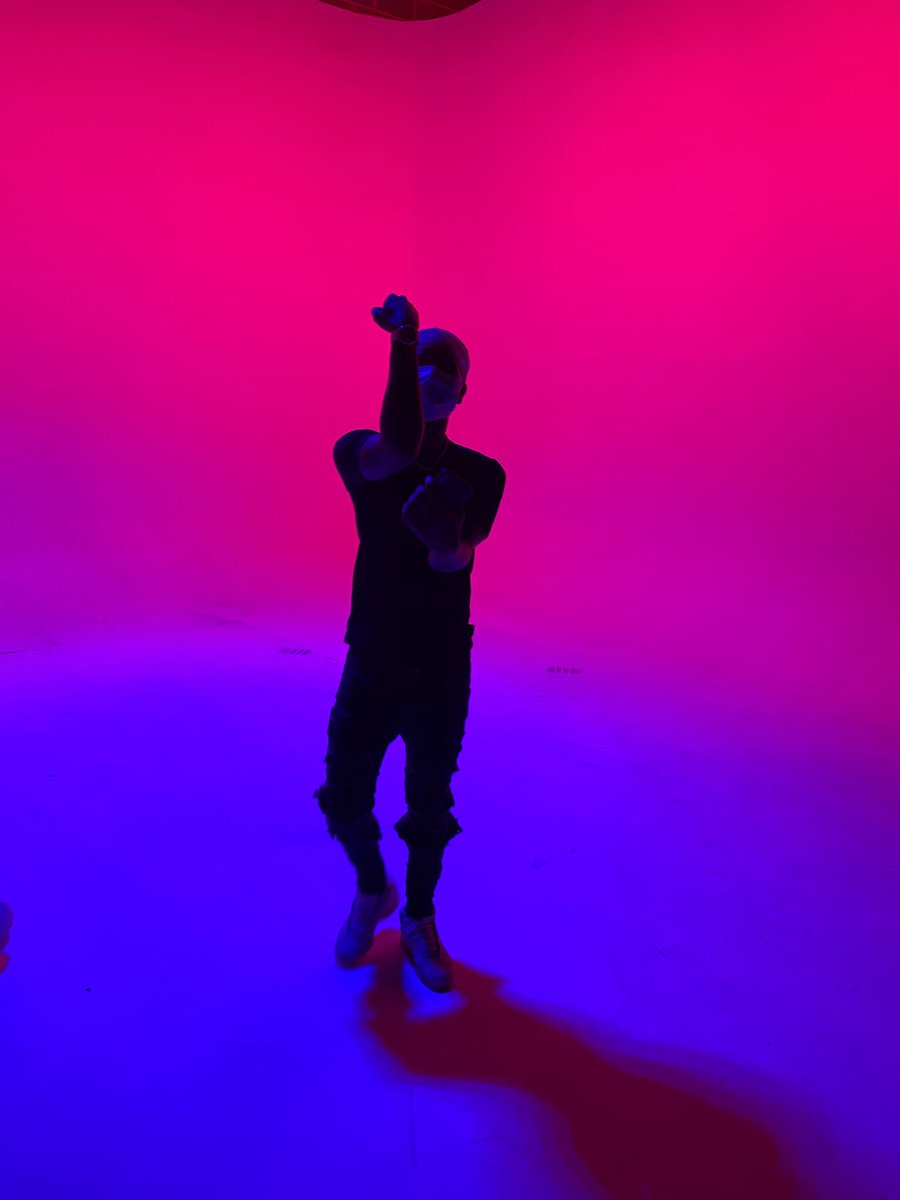 LORDToozy's tweet photo. Test2menT- photoshoot https://t.co/ckSoluJCf1