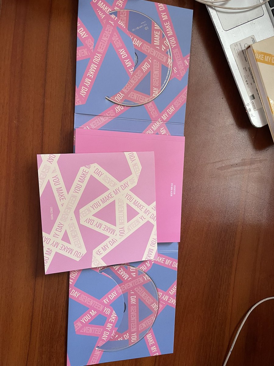 snapshootjaem's tweet photo. wts lfb

YOU MAKE MY DAY 

meet version 
— w jihoon lenti ; 350 php
— w/o jihoon lenti ; 250 php

set the sun ver 
— with dvd ; 400php

TAGS: scoups seungcheol jeonghan joshua  jun junhui soonyoung hoshi wonwoo woozi dk seokmin mingyu vernon seungkwan dino pb ymmday https://t.co/m427kXXYoy