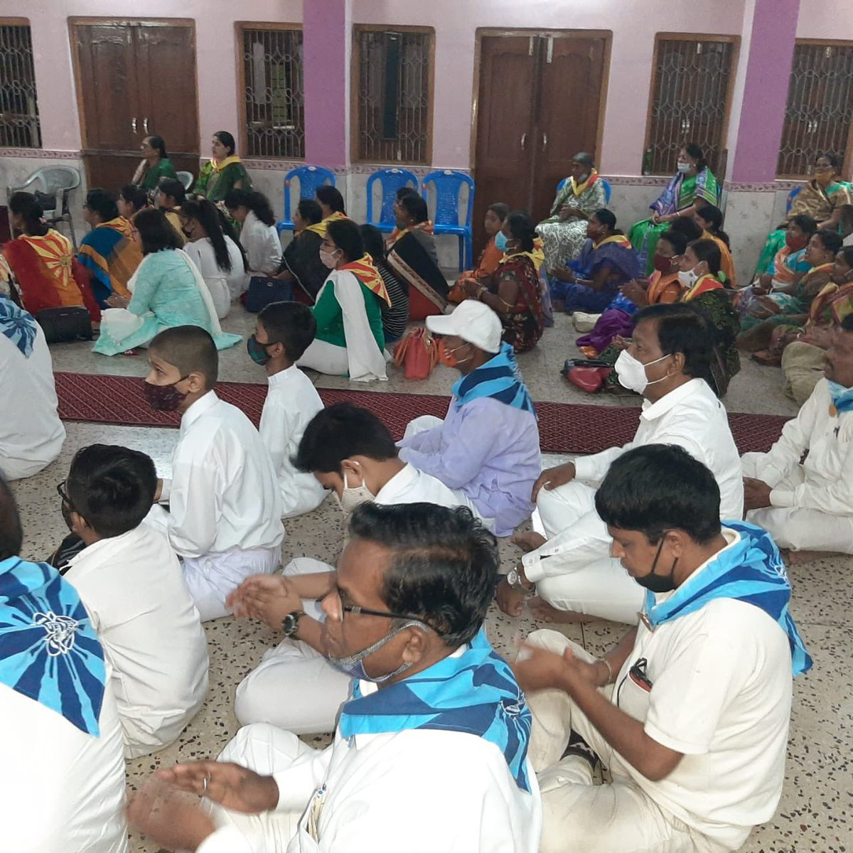 sathyasaiodisha's tweet photo. Loving Sairam..
Samithi level office bearer and devotees meet of Rourkela Samithi of Sundergarh District organised on 20.03.2021. State President Sri Narayan Prasad Sar and State Trust Convenor Sri Antaryami Pattnaik were attended the programme.
#devoteesmeet
-Media Team https://t.co/y561P5FB0A