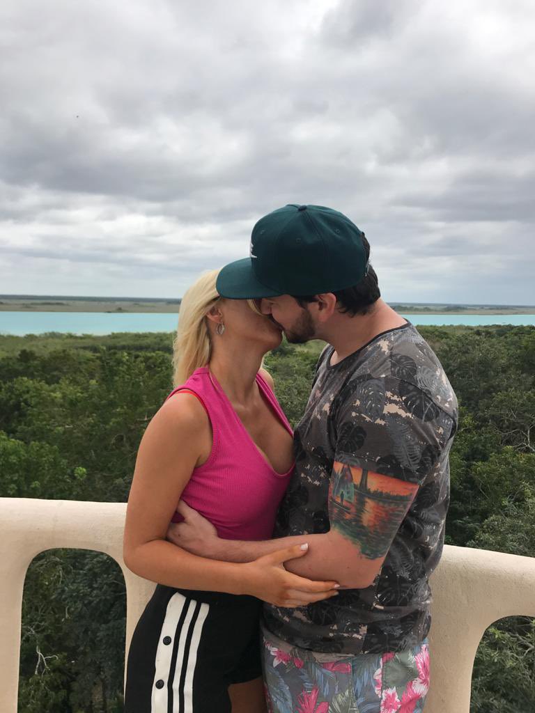 4 pic. #Pareja #Sola #WebCam #Sex #Love #Placeres #Argentina #Internacional #Worldwide #Pleasure #CoupleGoals #CoupleVideos #CouplePhotography #CoupleLove https://t.co/MaIpV3wh5G